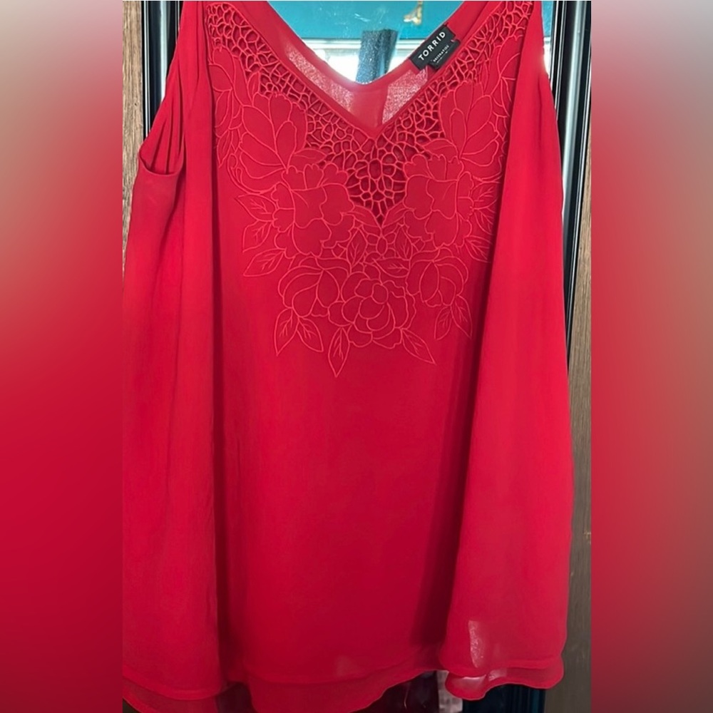 Torrid red embroidered swing tank size 1 tank top